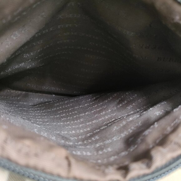 (L3) Burberry Hand Bag Brown PVC - Picture 8 of 9